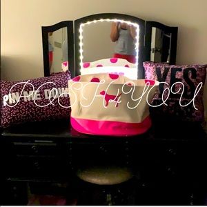 PINK VS BIN/Rare pillows UFS/UFT